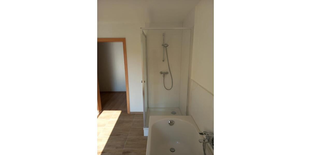 Dachgeschoßwohnung Colditz - 3 Zimmer, 105 m&sup2;, 700&euro; | Angebot:26445173