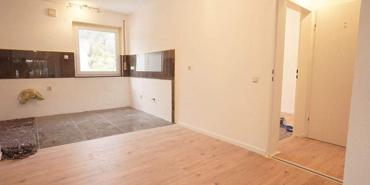 Freundliche 3-Zimmer-Wohnung sucht neue Mieter | Balkon | Garage | Frei ab sofort | Renoviert | 3 zimmer