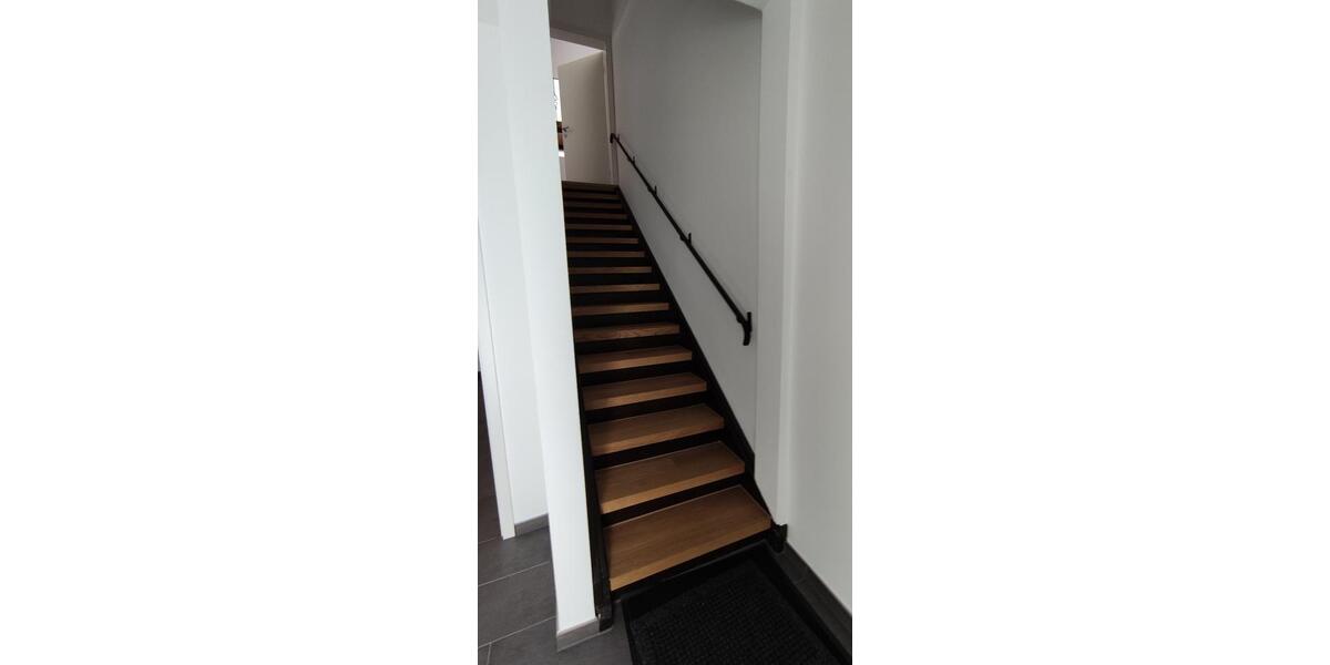 Etagenwohnung Böhen - 3 Zimmer, 105 m&sup2;, 800&euro; | Angebot:26617101