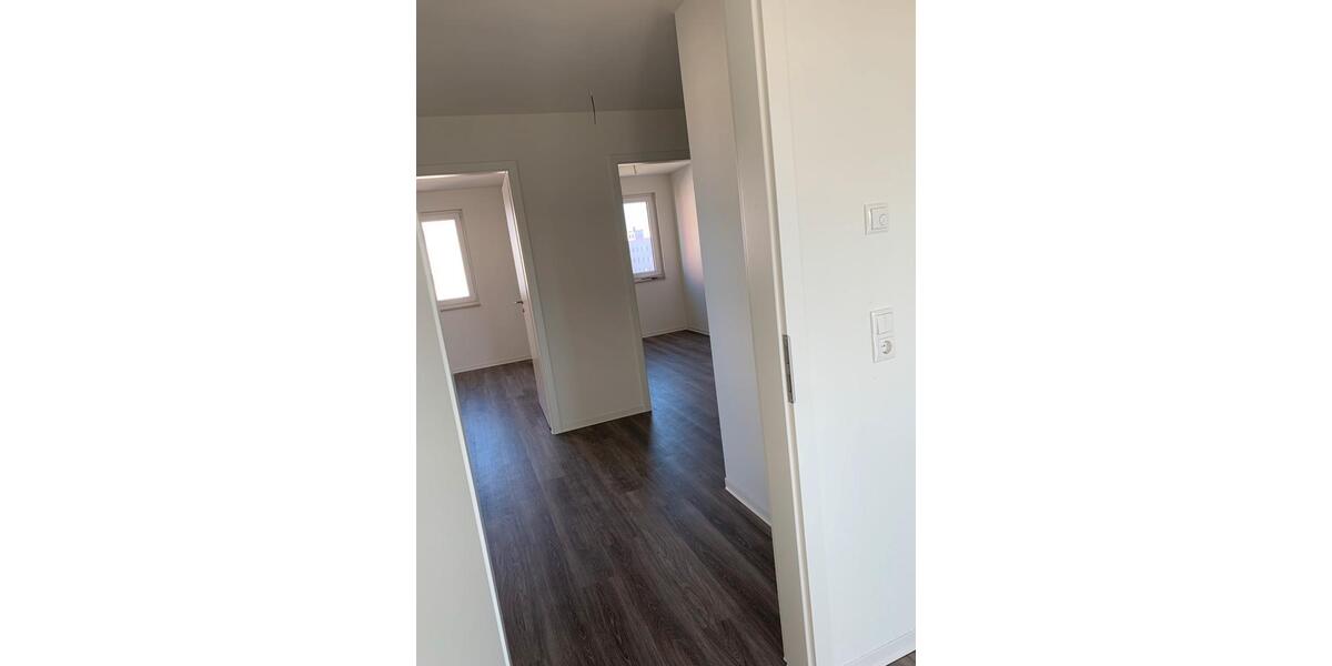 Etagenwohnung Wulkenzin - 3 Zimmer, 75 m&sup2;, 529&euro; | Angebot:25299155