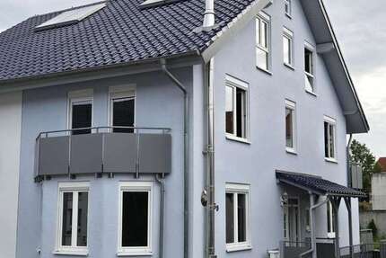 Haus zum Mieten in Bad Schönborn 1.690 € 184 m²