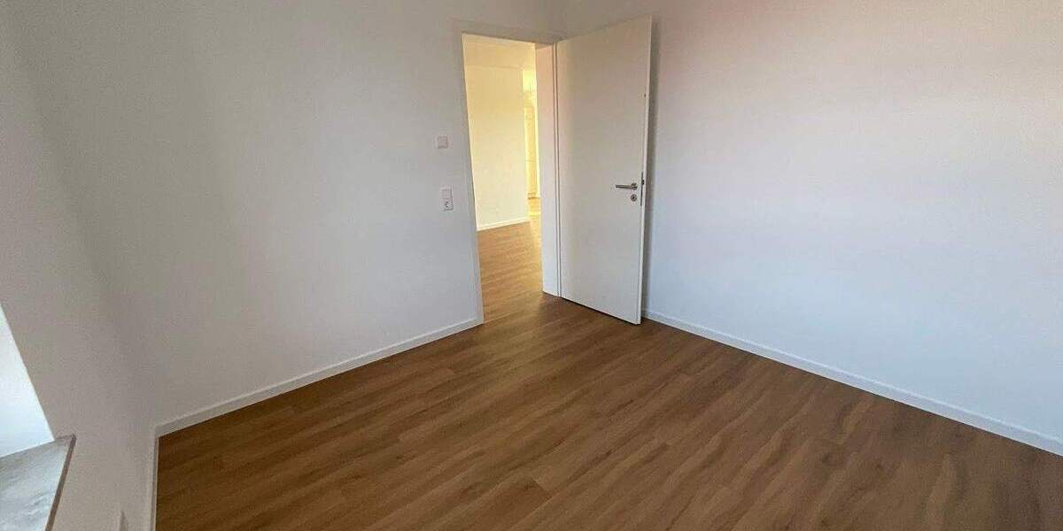 Zimmer Nürnberg St Peter - 3 Zimmer, 81 m&sup2;, 1.420&euro; | Angebot:26205419
