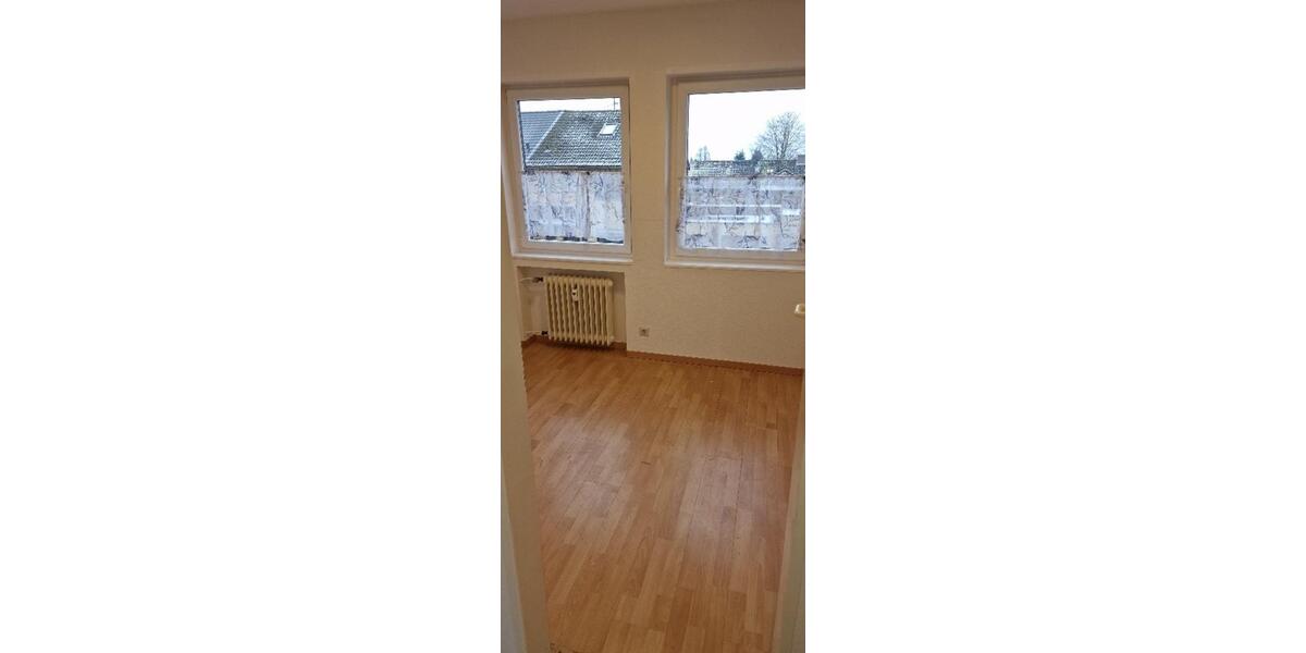 Etagenwohnung Wegberg - 3 Zimmer, 72 m&sup2;, 504&euro; | Angebot:25803956