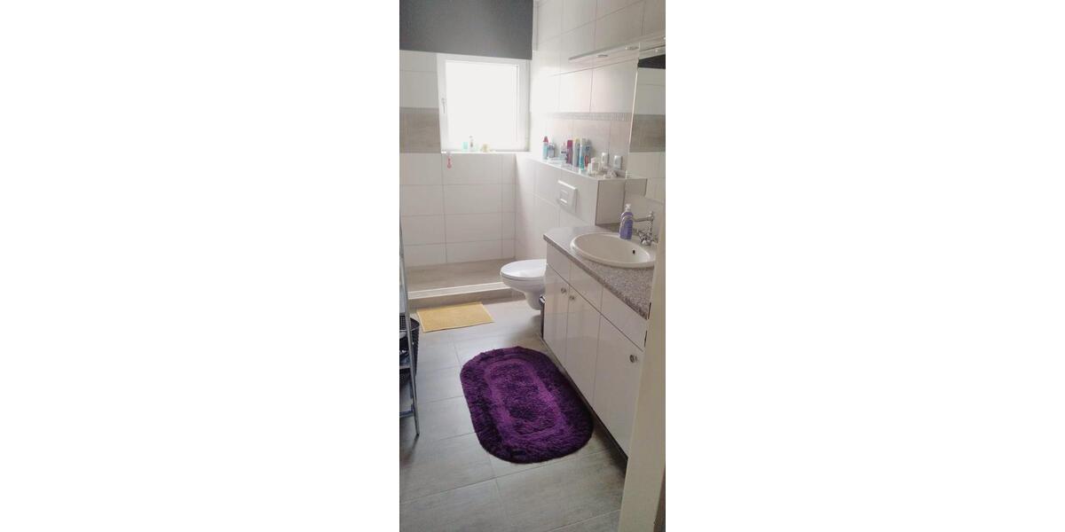 Wohnen auf Zeit Rinteln - 4 Zimmer, 104 m&sup2;, 300&euro; | Angebot:26491003