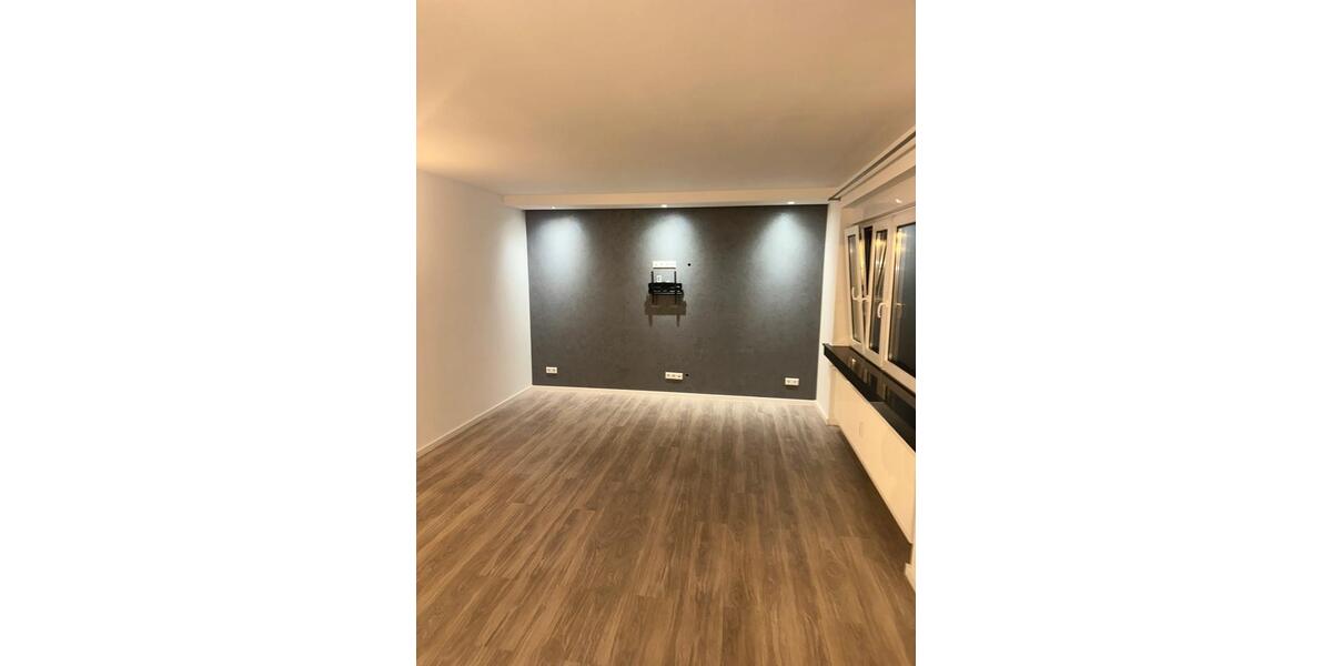 Etagenwohnung Karlsruhe Beiertheim-Bulach - 4 Zimmer, 92 m&sup2;, 1.600&euro; | Angebot:25964376