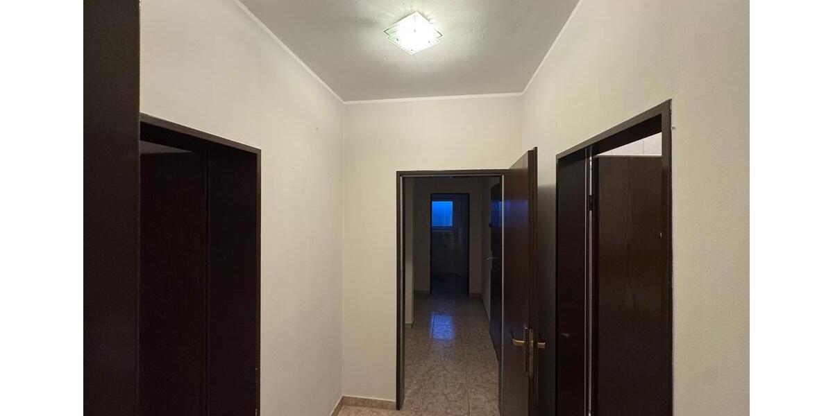 Etagenwohnung Höhr-Grenzhausen Grenzhausen - 3 Zimmer, 93 m&sup2;, 900&euro; | Angebot:26313784