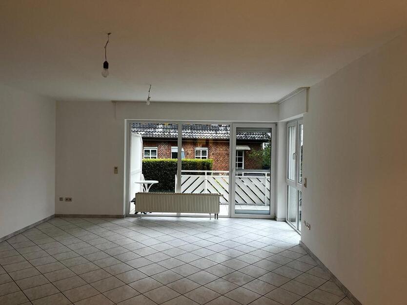 2-Zimmer Wohnung im OG-1 in Geseke, Gesamtfläche 78,5qm zimmer