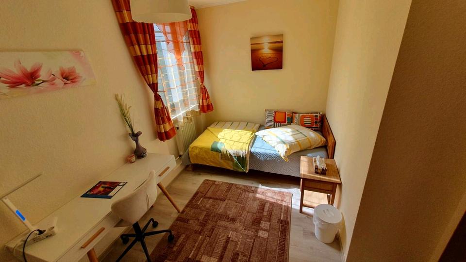 Wohnen auf Zeit Bonn Hardtberg - 1 Zimmer, 12 m&sup2;, 600&euro; | Angebot:26069362