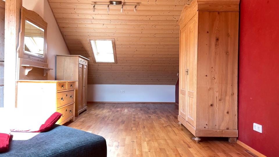 Dachgeschoßwohnung Furtwangen im Schwarzwald - 1 Zimmer, 40 m&sup2;, 600&euro; | Angebot:26354806