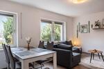 Vollmöblierte 2-Zimmer-Erdgeschosswohnung mit Terrasse & Garten zimmer