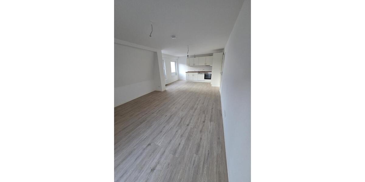 Etagenwohnung Heide - 4 Zimmer, 90 m&sup2;, 950&euro; | Angebot:25571425