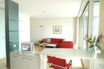 Frankfurt-Mitte - Schick möbliertes Single-Apartment mit Balkon zimmer
