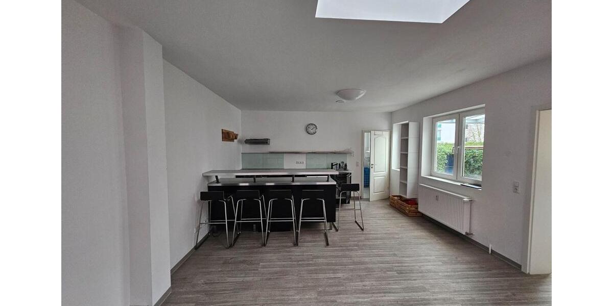 Erdgeschoßwohnung Kassel Niederzwehren - 2 Zimmer, 70 m&sup2;, 850&euro; | Angebot:24488033