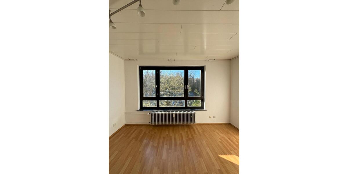 Etagenwohnung Wiesbaden Nordost - 1 Zimmer, 28 m&sup2;, 760&euro; | Angebot:26444427