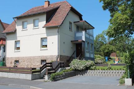 Haus Bad Wildungen - 5 Zimmer, 130 m&sup2;, 850&euro; | Angebot:27644220