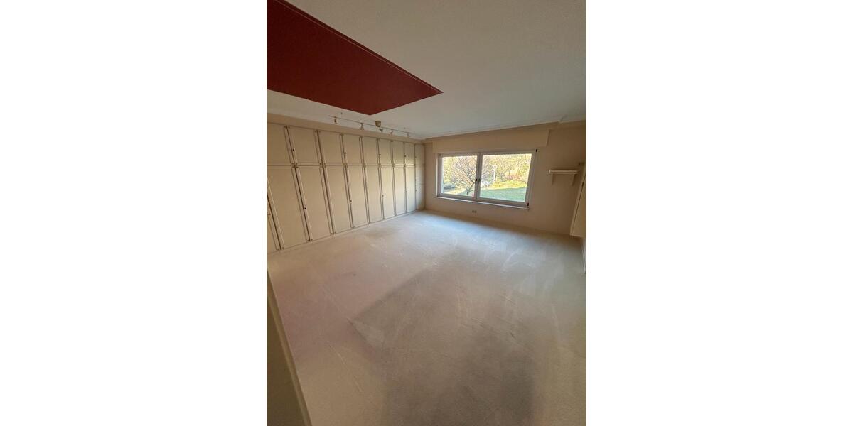 Erdgeschoßwohnung Wildeshausen - 5 Zimmer, 186 m&sup2;, 1.500&euro; | Angebot:25853411