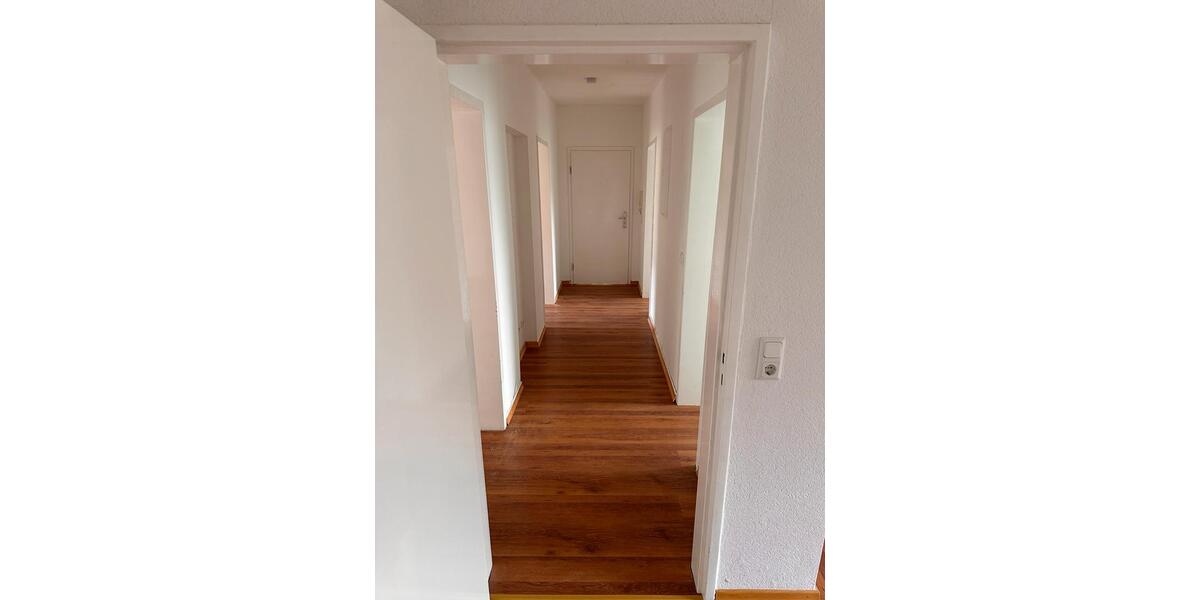 Etagenwohnung Völklingen - 3 Zimmer, 76 m&sup2;, 600&euro; | Angebot:26653366