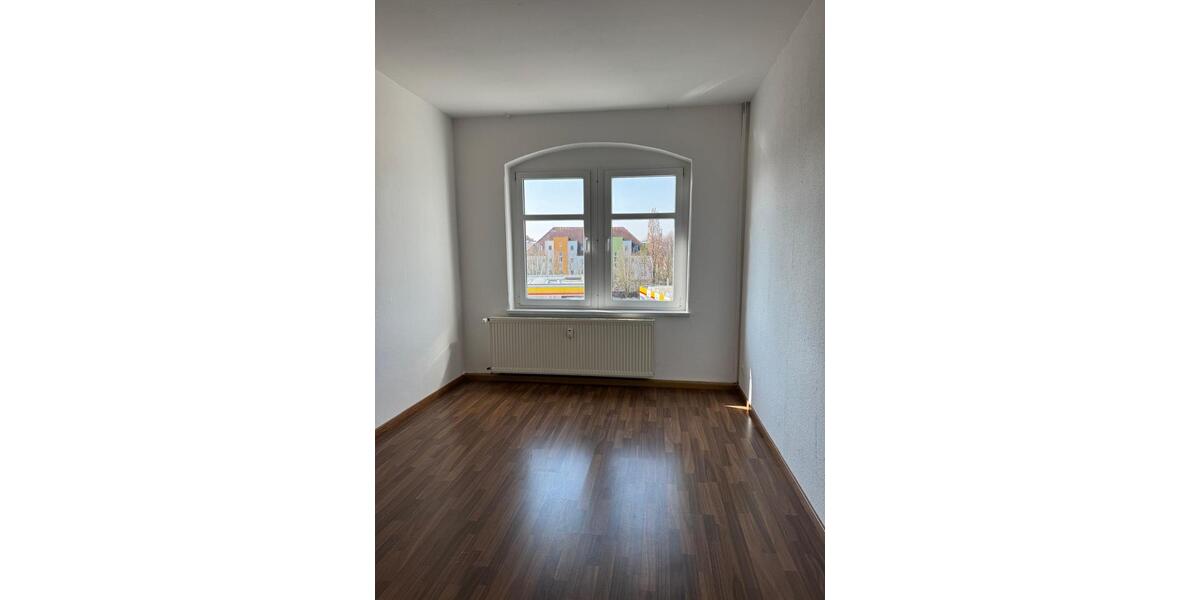 Etagenwohnung Coswig - 5 Zimmer, 109 m&sup2;, 873&euro; | Angebot:26704625