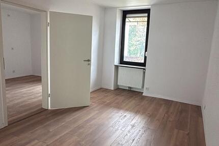 Wohnung Neunkirchen Heinitz - 4 Zimmer, 96 m&sup2;, 850&euro; | Angebot:25103294