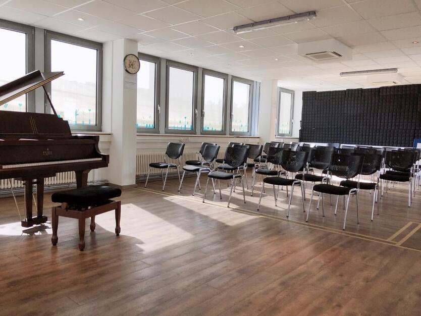 monatliche Raumvermietung Atelier, Überraum und Meetingroom - All-in-Miete
