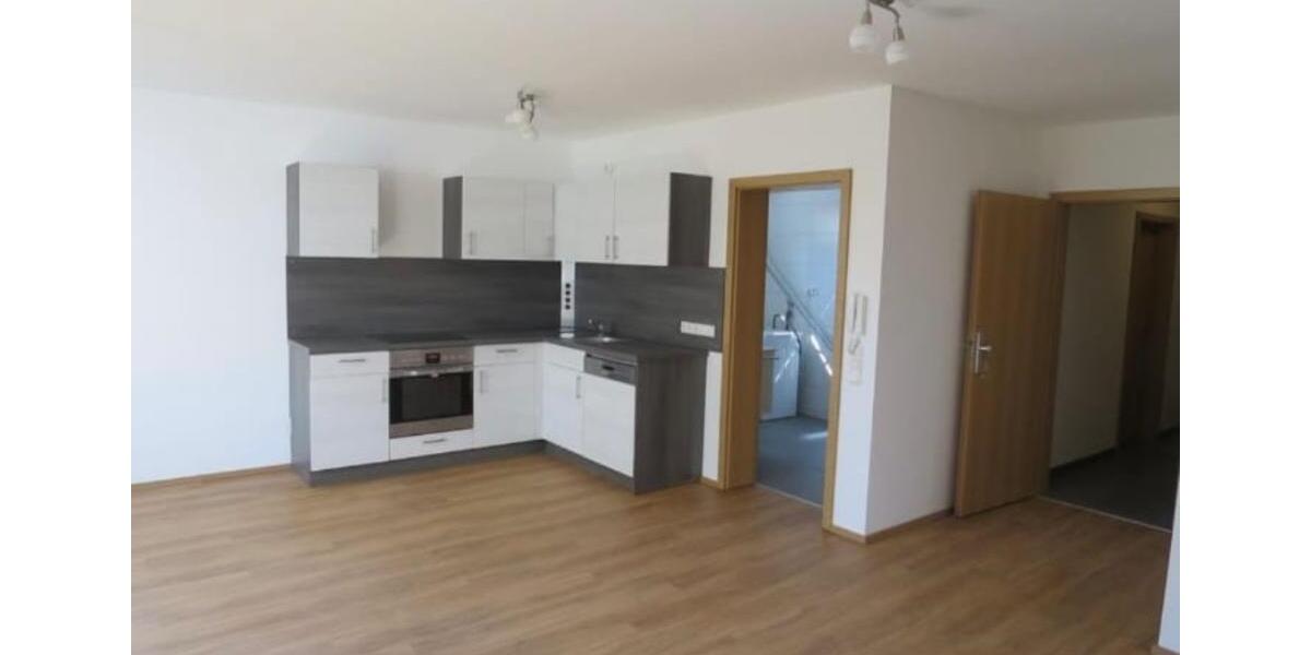 1,5-Zimmer-Wohnung mit Einbauküche,Badezimmer&Stellplatz in Hemau 1 zimmer