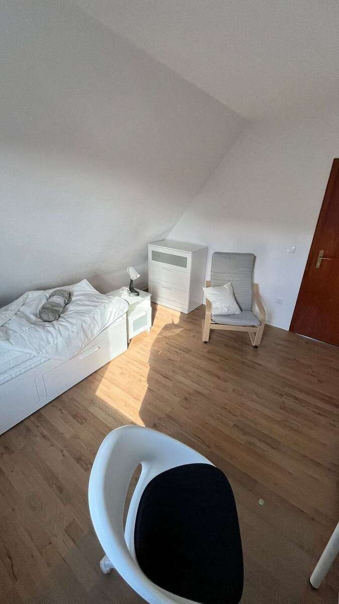 WG-Zimmer in Oldenburg 600 € 12 m² zimmer