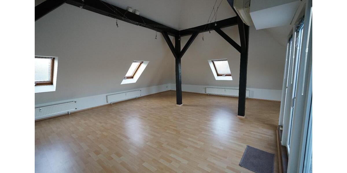 Dachgeschoßwohnung Jüterbog - 1 Zimmer, 61 m&sup2;, 350&euro; | Angebot:25804742