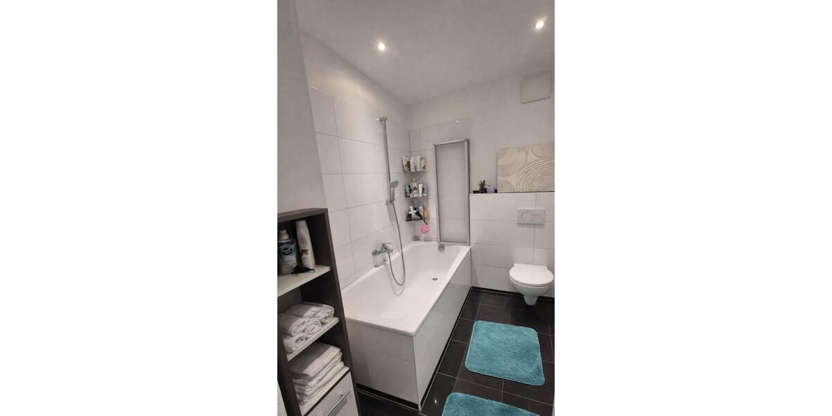 Etagenwohnung Saarbrücken - 4 Zimmer, 95 m&sup2;, 1.200&euro; | Angebot:24825846