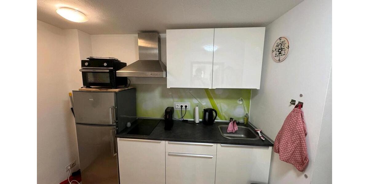 Erdgeschoßwohnung Mosbach - 2 Zimmer, 15 m&sup2;, 300&euro; | Angebot:25569290