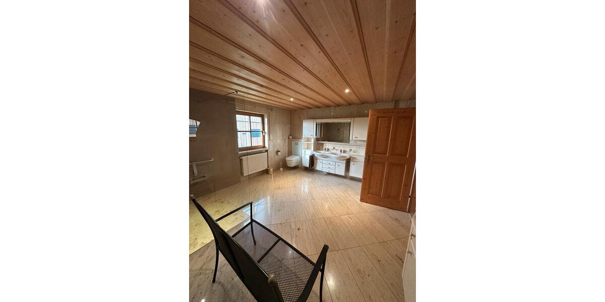 Erdgeschoßwohnung Eging am See - 3 Zimmer, 130 m&sup2;, 1.235&euro; | Angebot:24551288