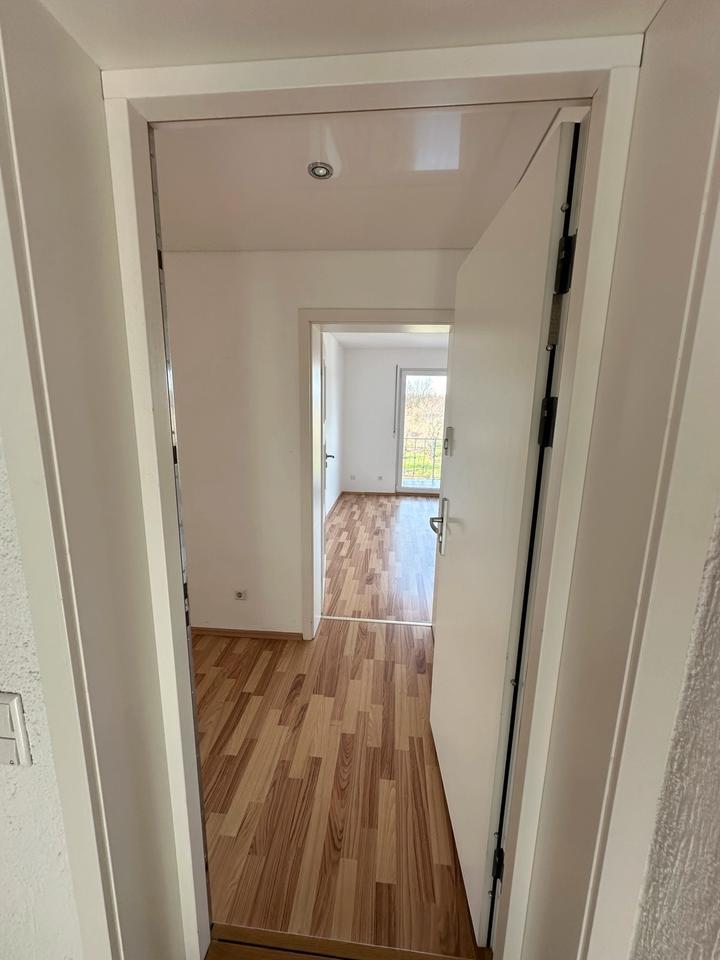 3,5 Zimmer mit Balkon in 76467 Bietigheim