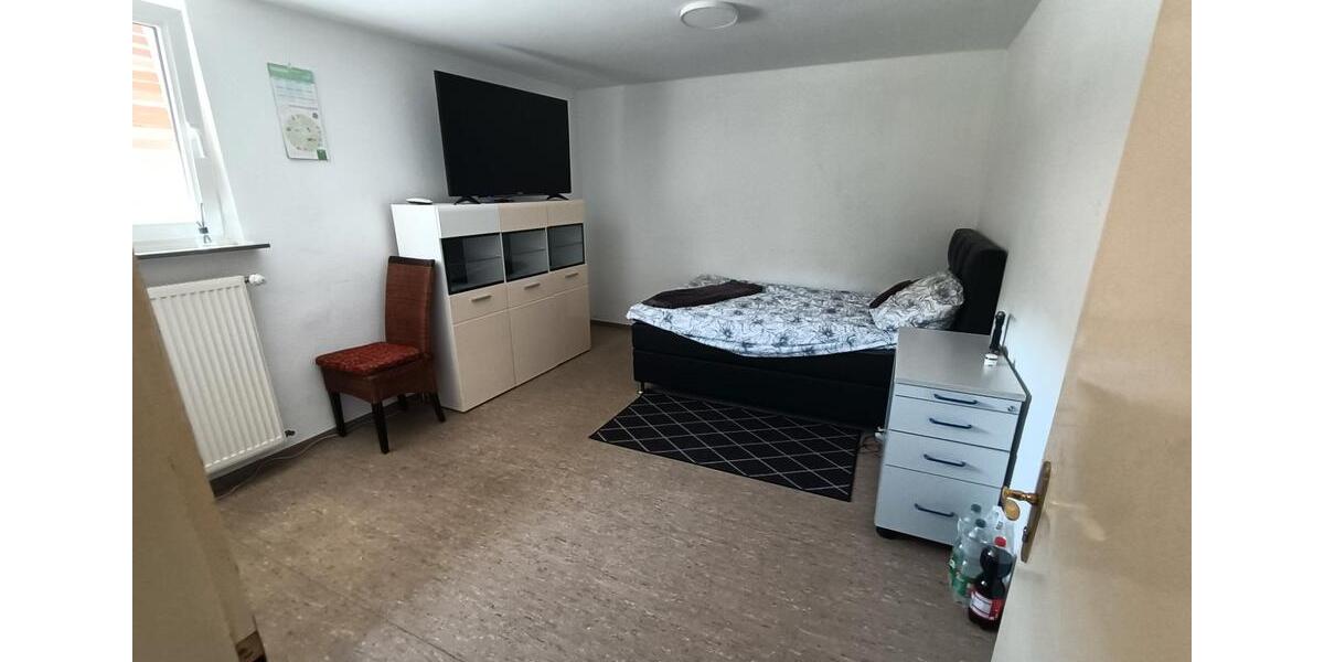 Etagenwohnung Gedern - 4 Zimmer, 110 m&sup2;, 800&euro; | Angebot:26689987