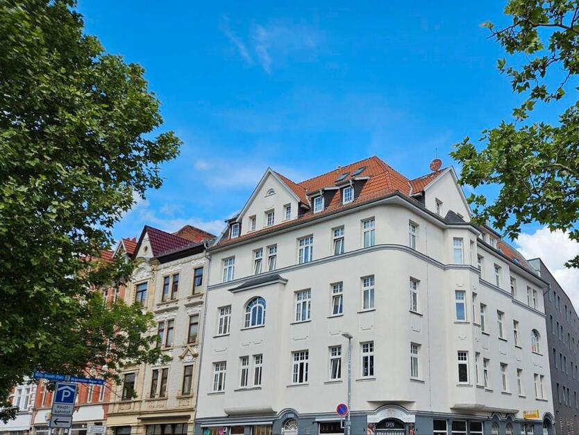 Hübsche 3 Zimmerwohnung perfekt angebunden - auch WG geeignet