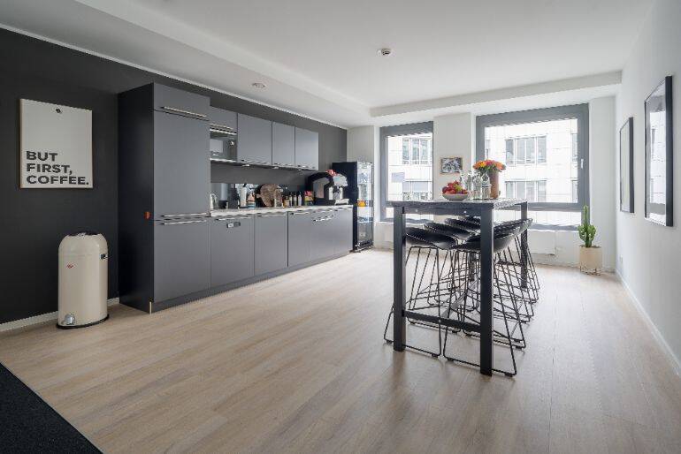 Moderner Workspace direkt am Hauptbahnhof in Hamburg - All-in-Miete