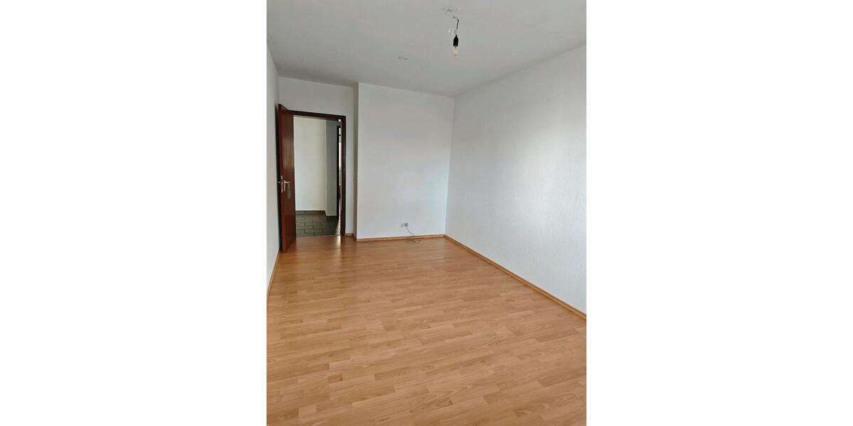 Erdgeschoßwohnung Donzdorf - 3 Zimmer, 102 m&sup2;, 1.060&euro; | Angebot:24831897