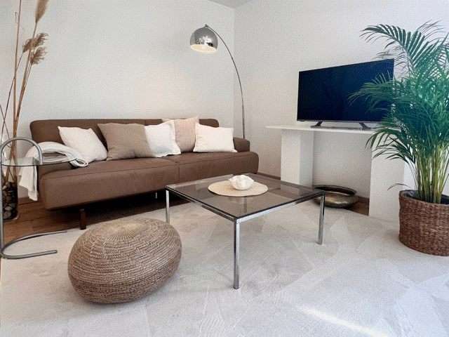 Zimmer Rheinbreitbach - 1 Zimmer, 1.090&euro; | Angebot:26273073