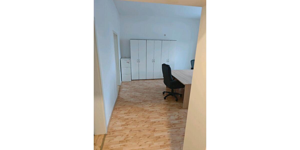 Ab 01.04.2026!! Büroräume Praxisräume zu vermieten! zimmer