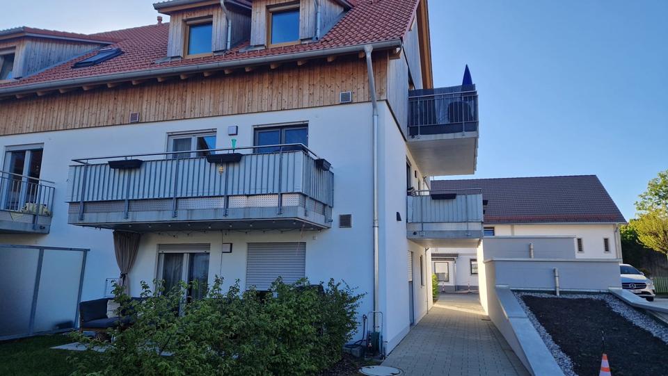 Etagenwohnung Baisweil - 3 Zimmer, 87 m&sup2;, 1.220&euro; | Angebot:26381863