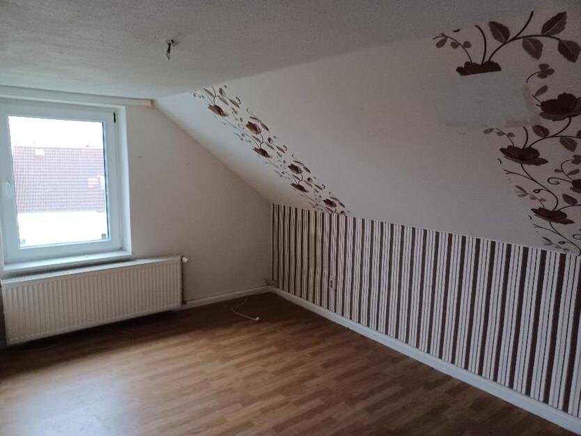 kleine 2-Raum-Wohnung im Dachgeschoss auf dem Gildekamp zu vermieten