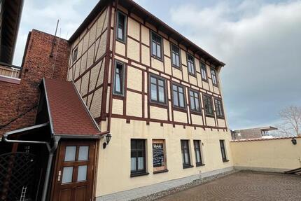 Wohnung Ilsenburg (Harz) - 2 Zimmer, 50 m&sup2;, 400&euro; | Angebot:25941192
