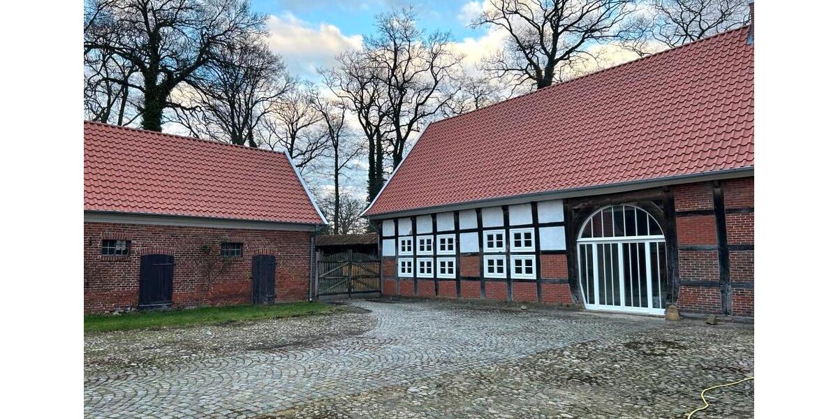 Erdgeschoßwohnung Menslage - 4 Zimmer, 130 m&sup2;, 1.350&euro; | Angebot:26004705