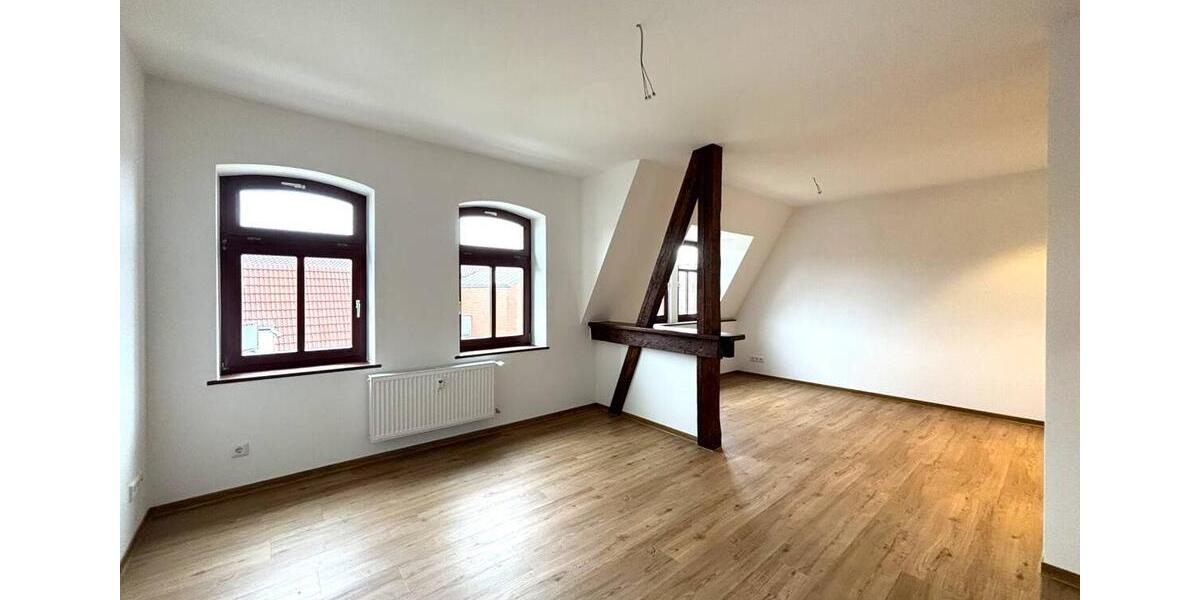 Dachgeschoßwohnung Bitterfeld-Wolfen Bitterfeld - 2 Zimmer, 47 m&sup2;, 539&euro; | Angebot:26166250