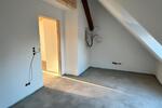 Dachgeschoßwohnung Tating - 4 Zimmer, 105 m&sup2;, 1.550&euro; | Angebot:26663493