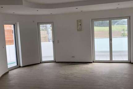Wohnung Schrobenhausen - 2 Zimmer, 79 m&sup2;, 1.080&euro; | Angebot:27282806