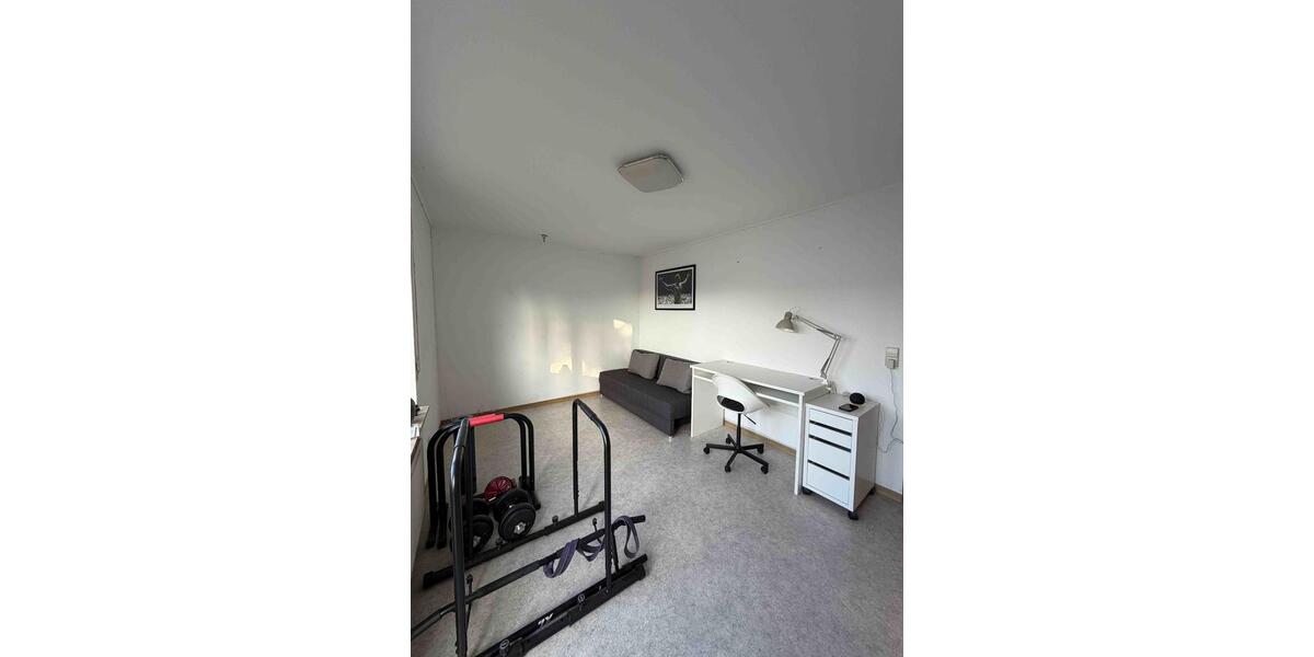 Dachgeschoßwohnung Walldürn - 3 Zimmer, 87 m&sup2;, 550&euro; | Angebot:26004518