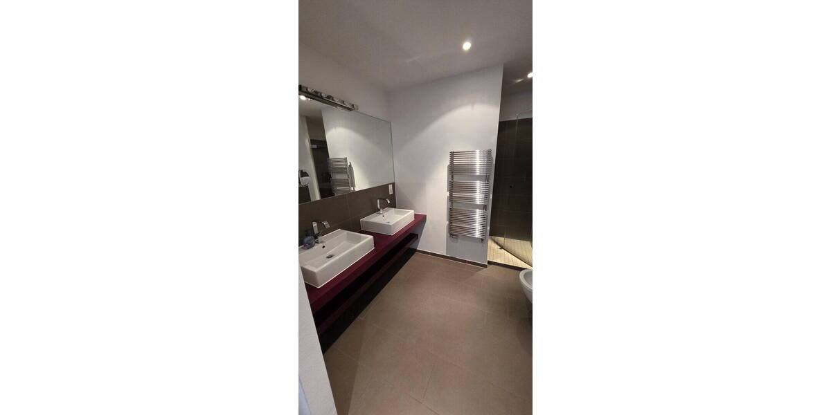 Etagenwohnung Köln Altstadt-Süd - 3 Zimmer, 110 m&sup2;, 2.990&euro; | Angebot:26730992