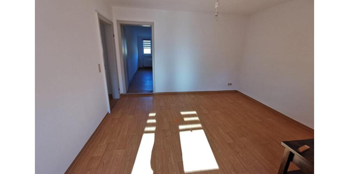 Etagenwohnung Bentwisch - 3 Zimmer, 73 m&sup2;, 480&euro; | Angebot:26002471