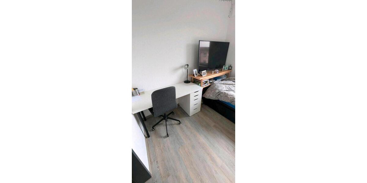 Etagenwohnung Oldenburg Eversten - 4 Zimmer, 11 m&sup2;, 489&euro; | Angebot:25892711