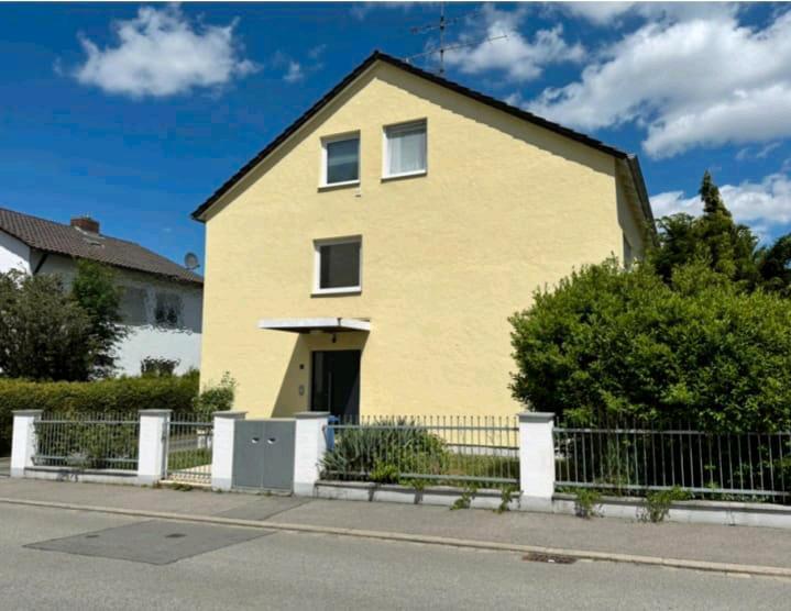 Erdgeschoßwohnung Straubing - 3 Zimmer, 93 m&sup2;, 1.050&euro; | Angebot:25993363