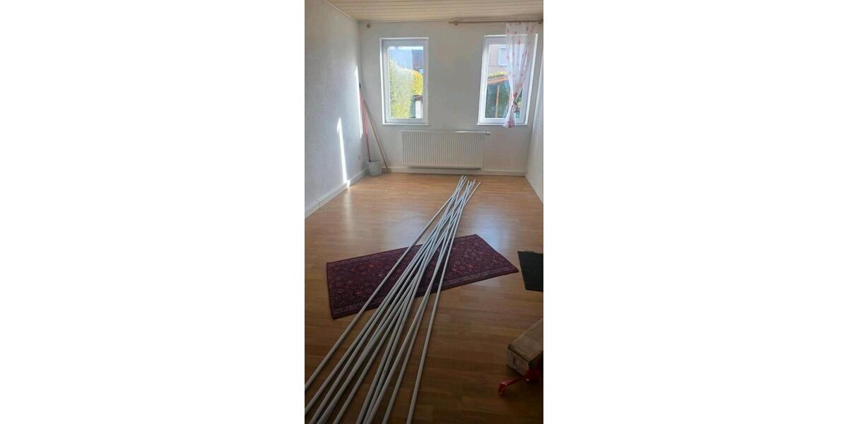 Erdgeschoßwohnung Alfdorf - 3 Zimmer, 81 m&sup2;, 1.100&euro; | Angebot:25859022